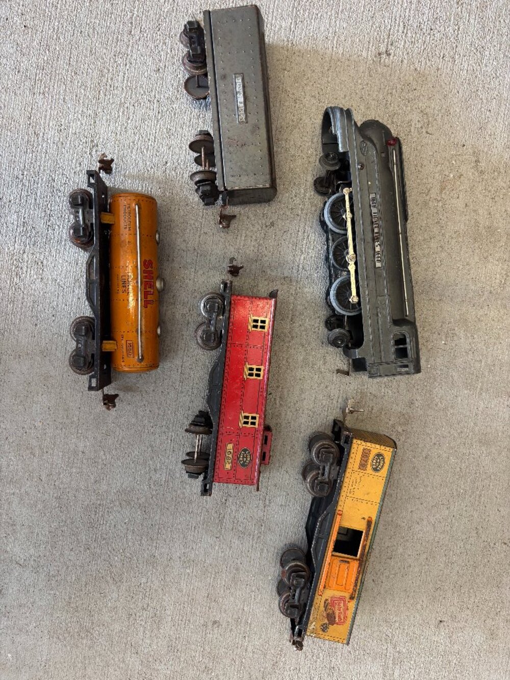 Lionel Lines pre-war O gauge freight car set - Hefty - Locomotives